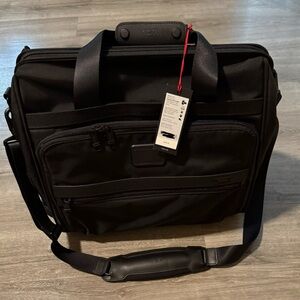 Tumi Alpha 2 Framed Duffel New 🆕